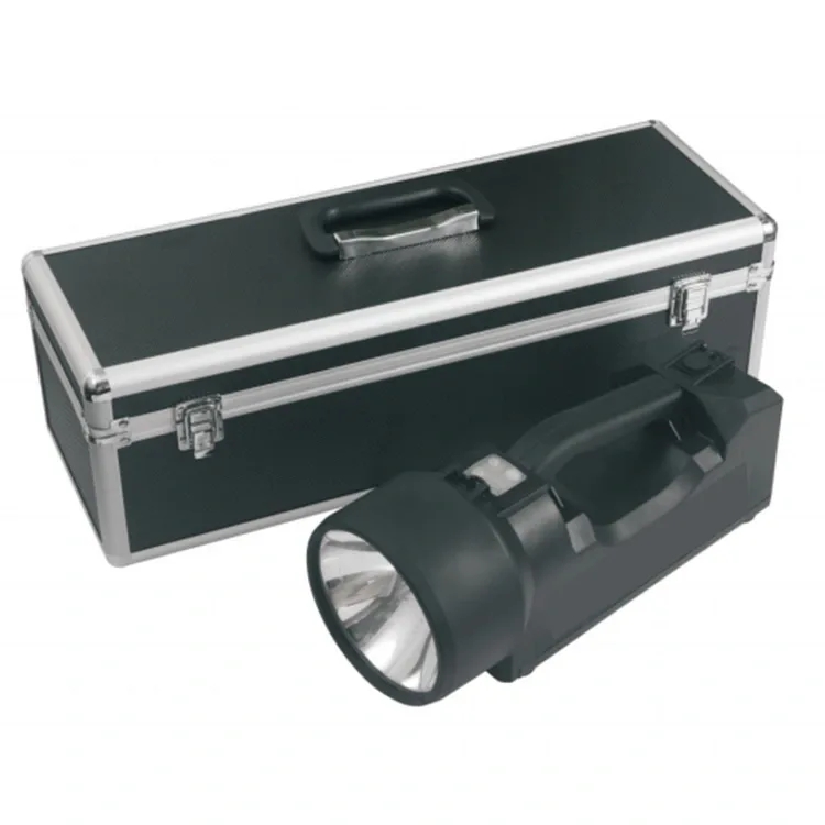 Apa sing kudu digatekake nalika nggunakake Lampu Telusur Xenon Portable